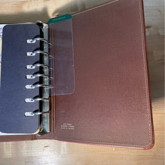 Day - Timer Western Coach Made In Canada Vintage Binder - Picture 11 of 15